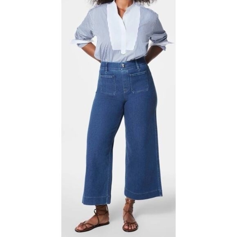 SPANX Blue High Rise Cropped Wide Leg Jeans Patch Pockets Size M